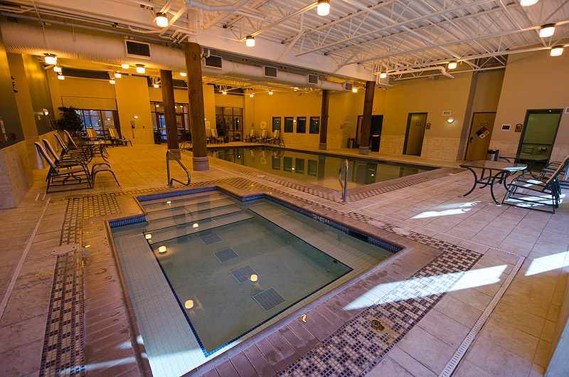 Hotel Pool & Hot Tub