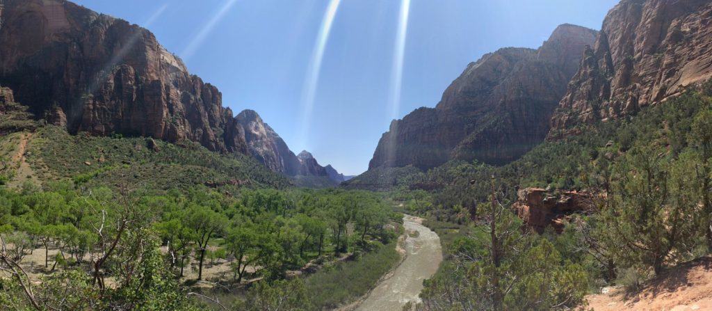 The View South From the Kayenta Trail