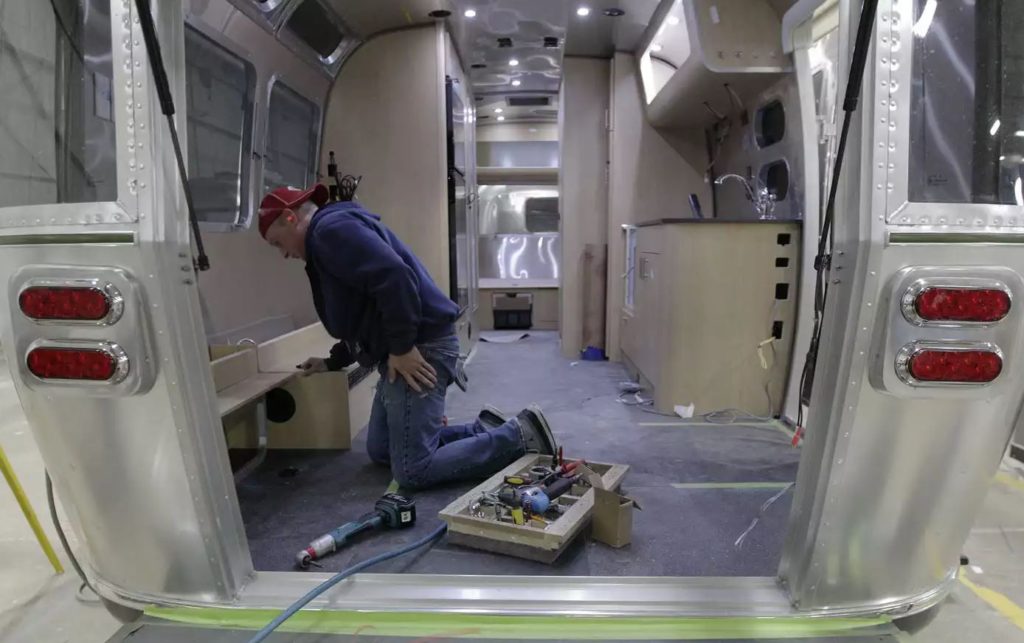 Furniture Installer Station