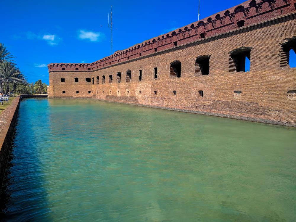 The moat wall, or counterscarp, was also intended to protect the fort from wave action and storm surge by serving as a breakwater.