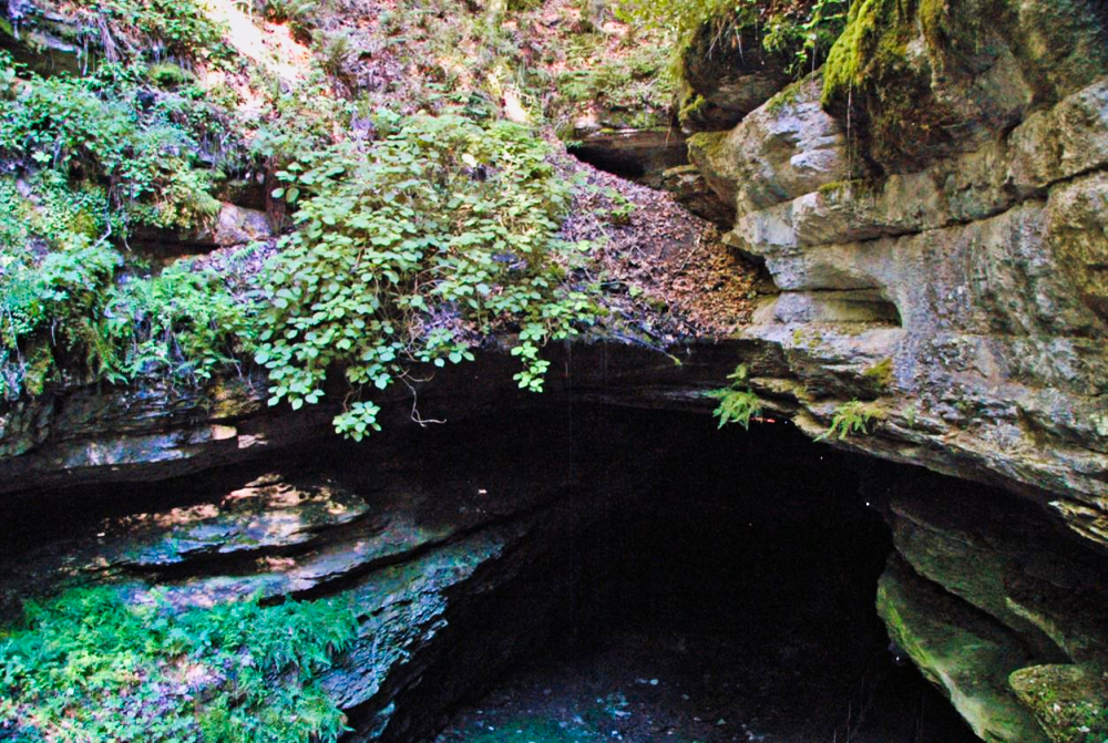 Mammoth Cave Historic Entrance The Adventures Of Trail And Hitch