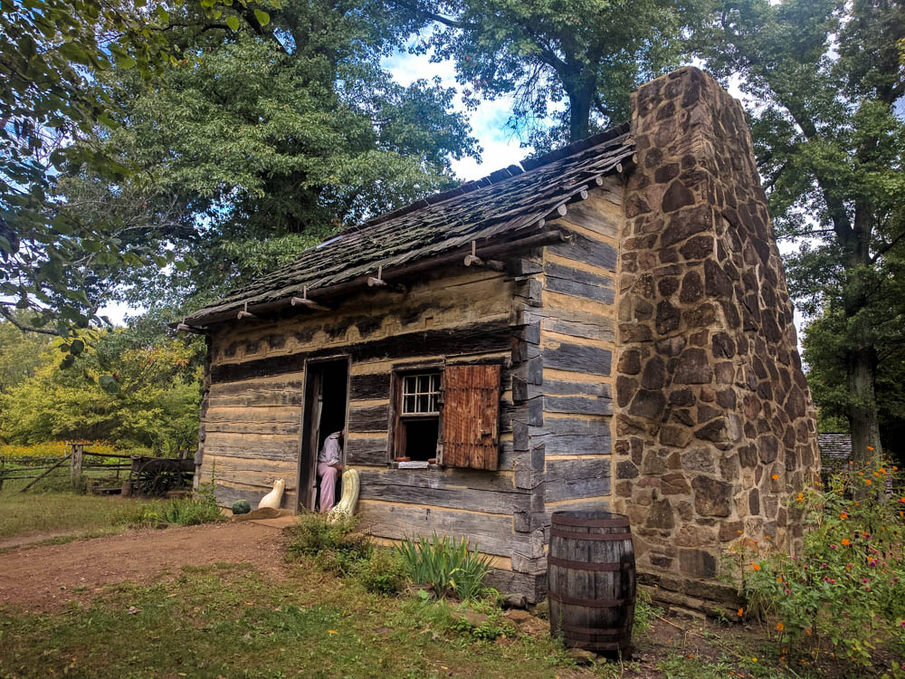  Lincoln Living History Cabin