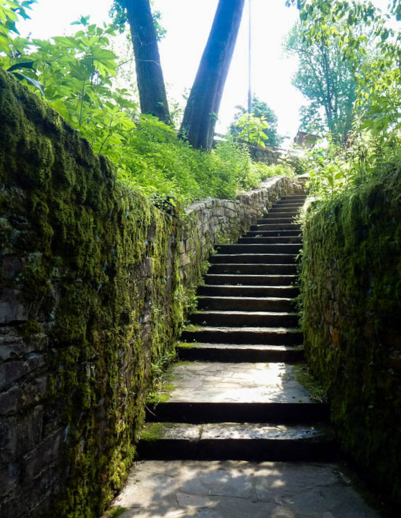 Steps leading up and out of the Sinking Spring